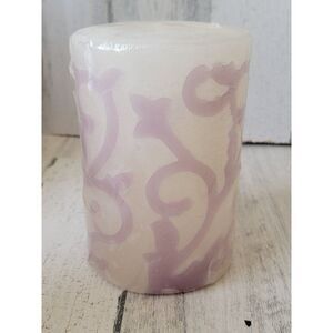 Pier 1 Imports lavender scented‎ pillar candle purple swirl home decor